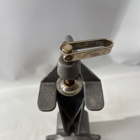 Vitantonio Victorio Strainer Model #200 Replacement Part: Body/Clamp Assembly - Picture 6 of 10